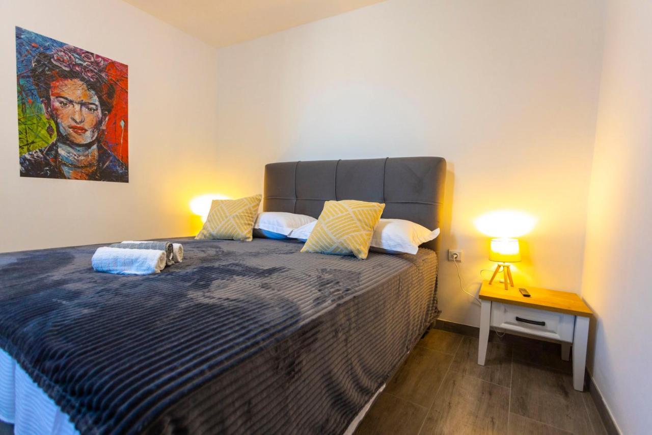 City Apartment Nora, Old Town Located, Free Parking Макарска Экстерьер фото